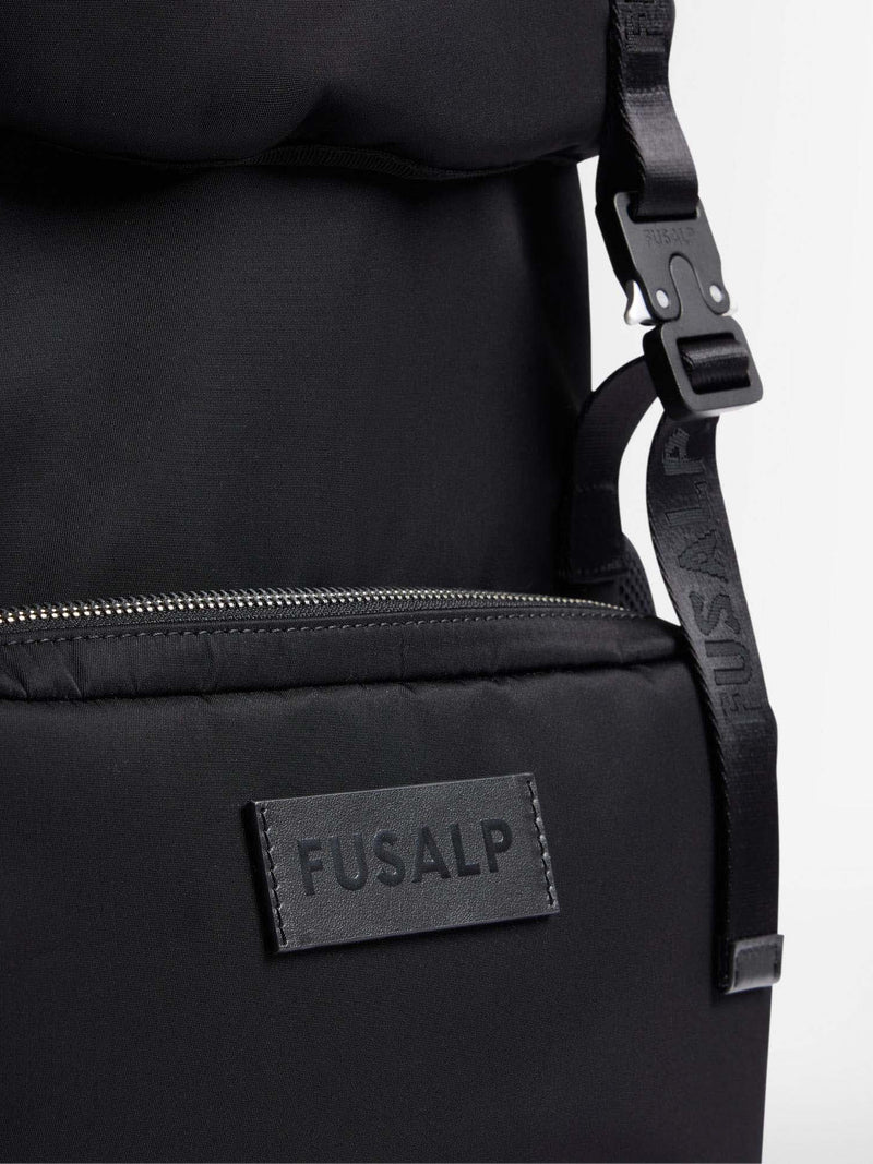 BACKPACK TECH BACKPACK
