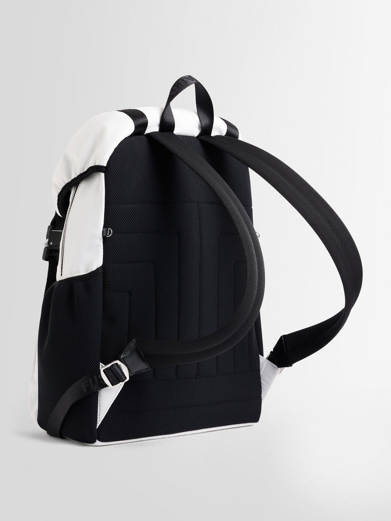 BACKPACK TECH BACKPACK
