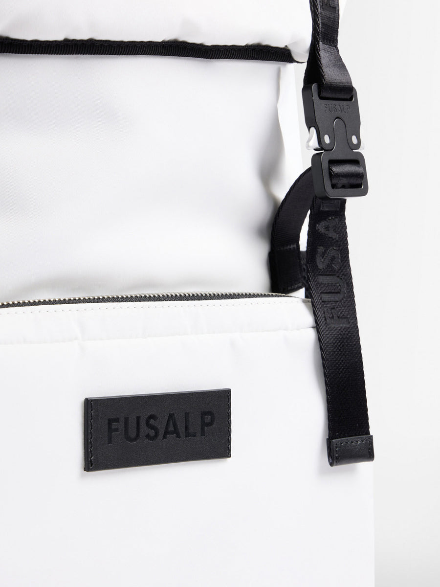 BACKPACK TECH BACKPACK