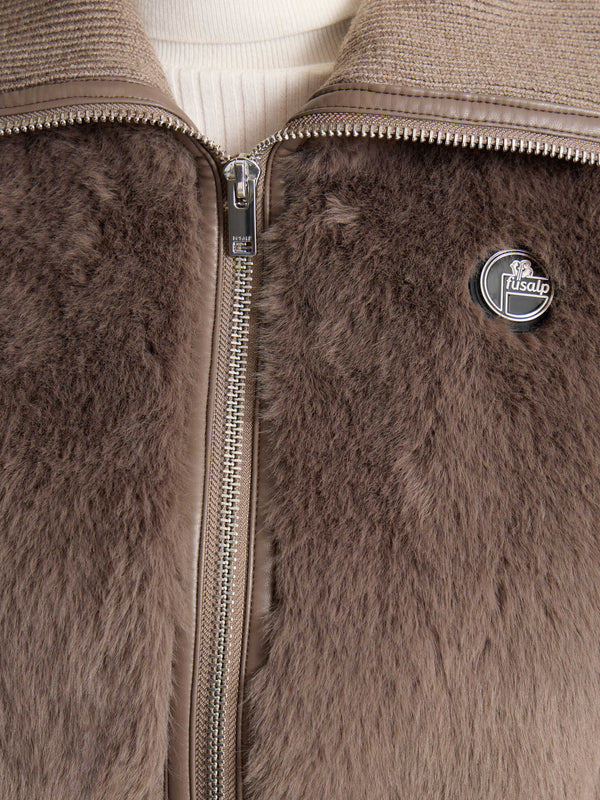 VESTE SANS MANCHES PIAGAE