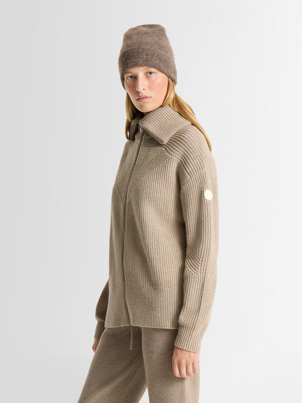 HESYALA JACKET
