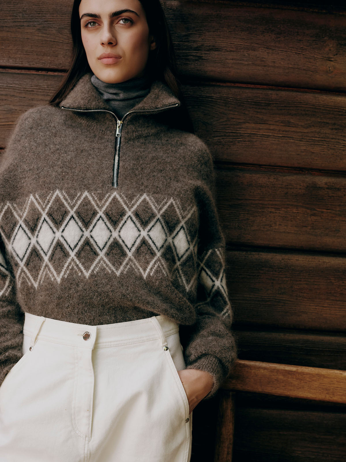 PULL MIREVA