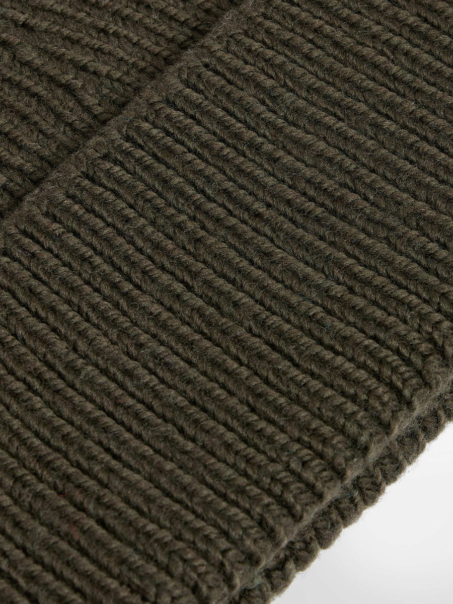 BONNET KNIT BEANIE