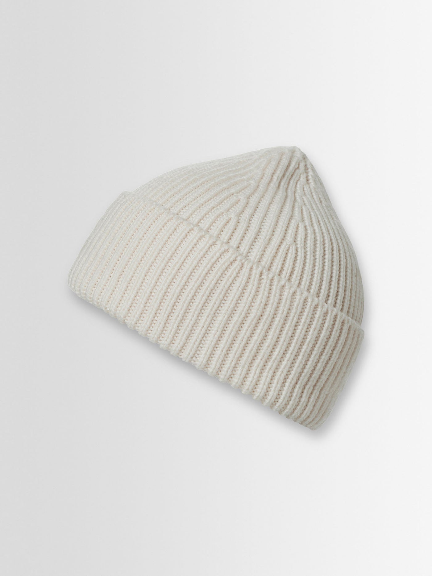 BONNET KNIT BEANIE