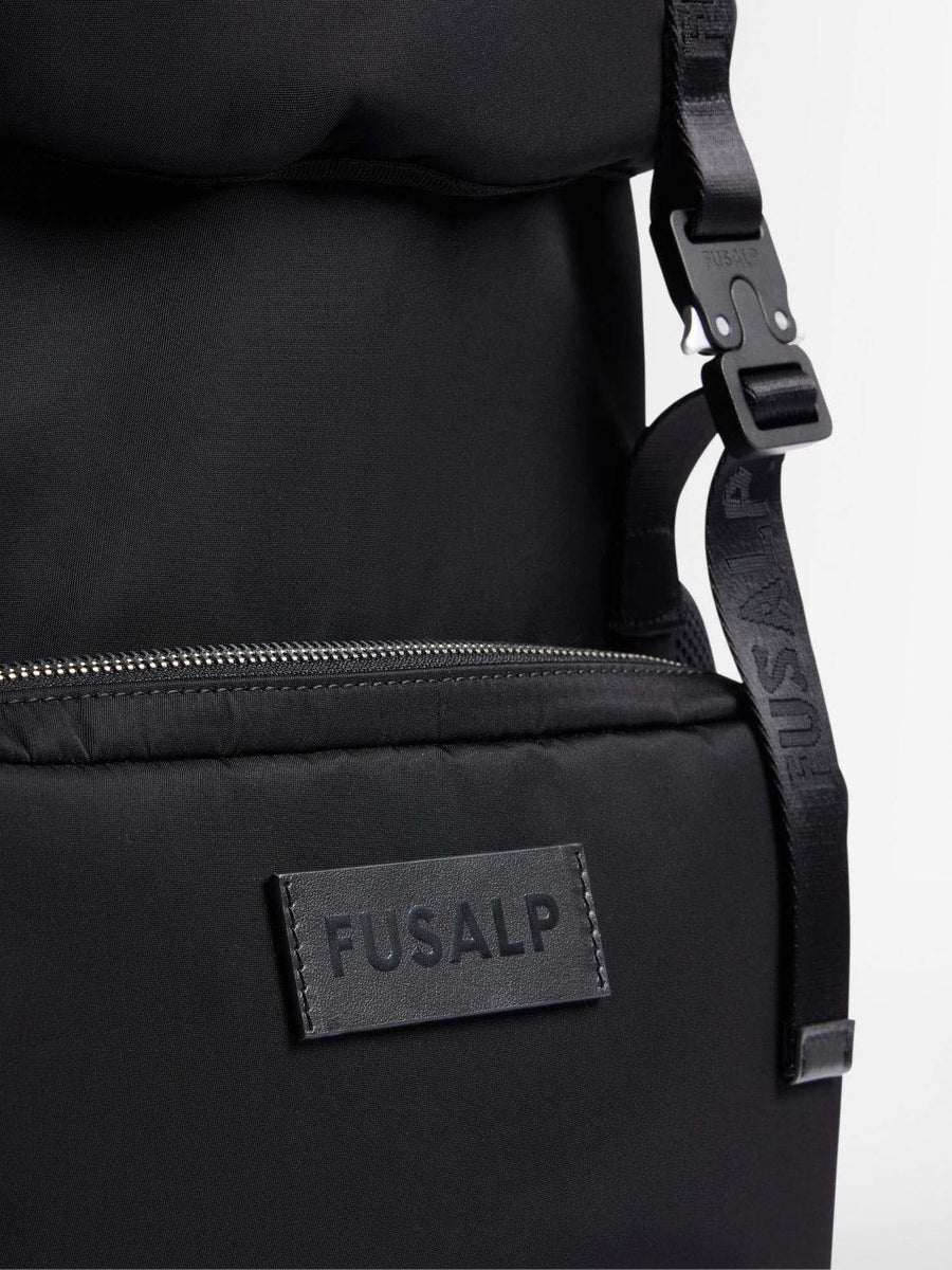 BACKPACK TECH BACKPACK