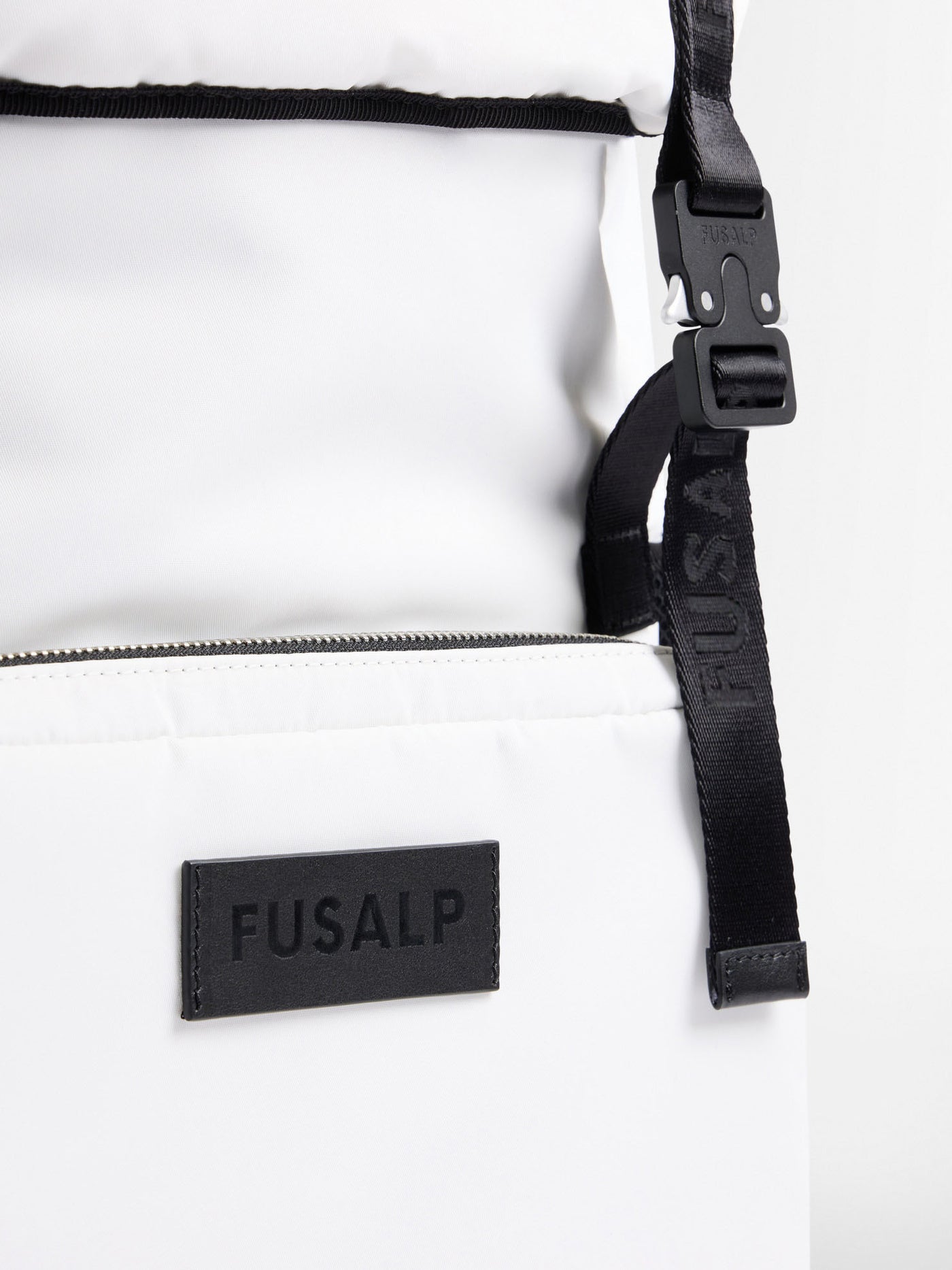 BACKPACK TECH BACKPACK