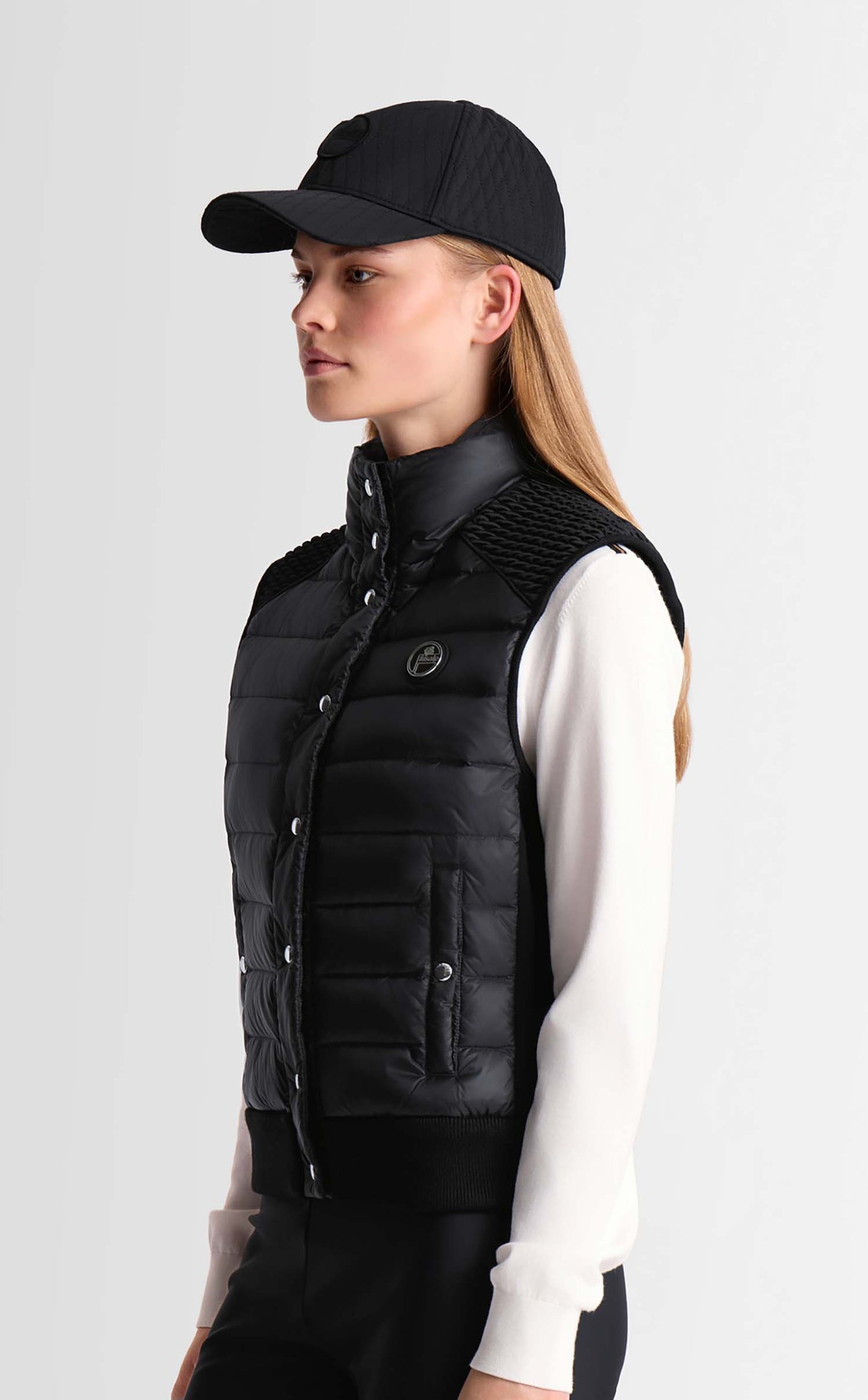 LES VESTES SANS MANCHES
