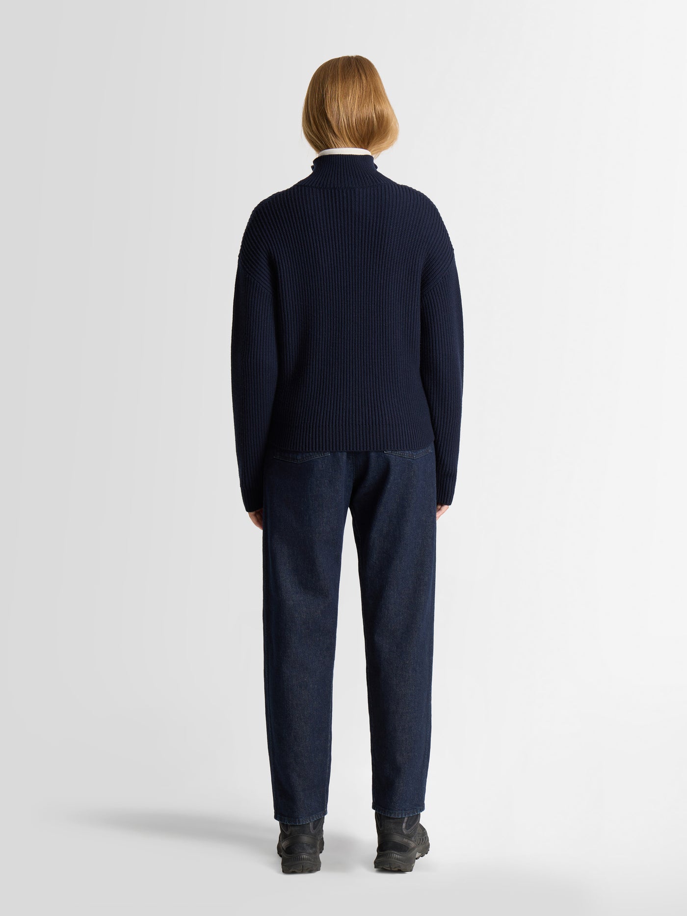 MIRALA SWEATER