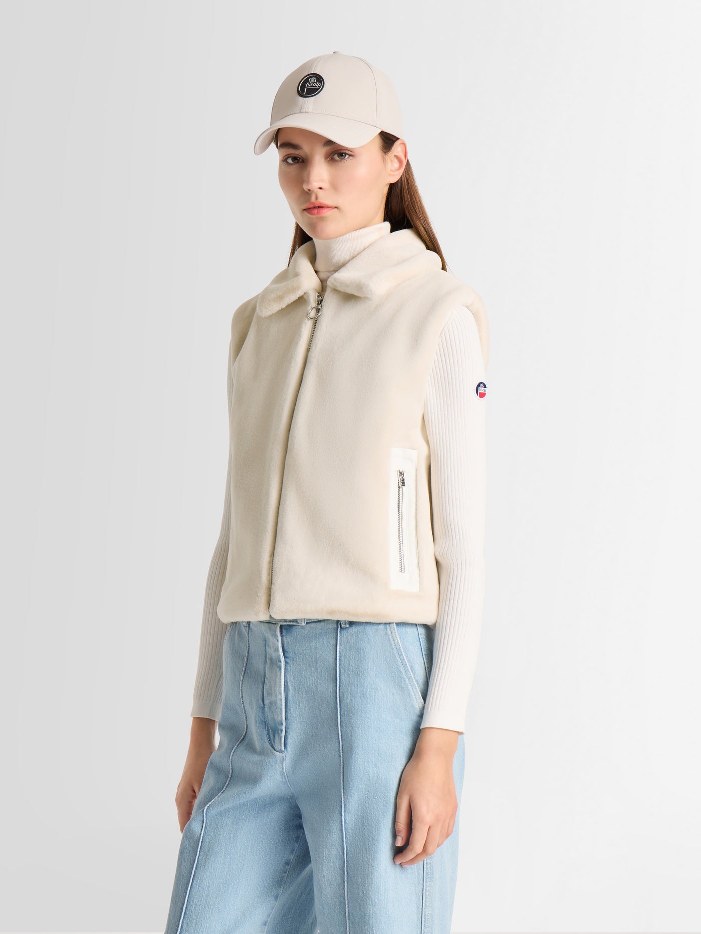VESTE SANS MANCHES PIAGINA
