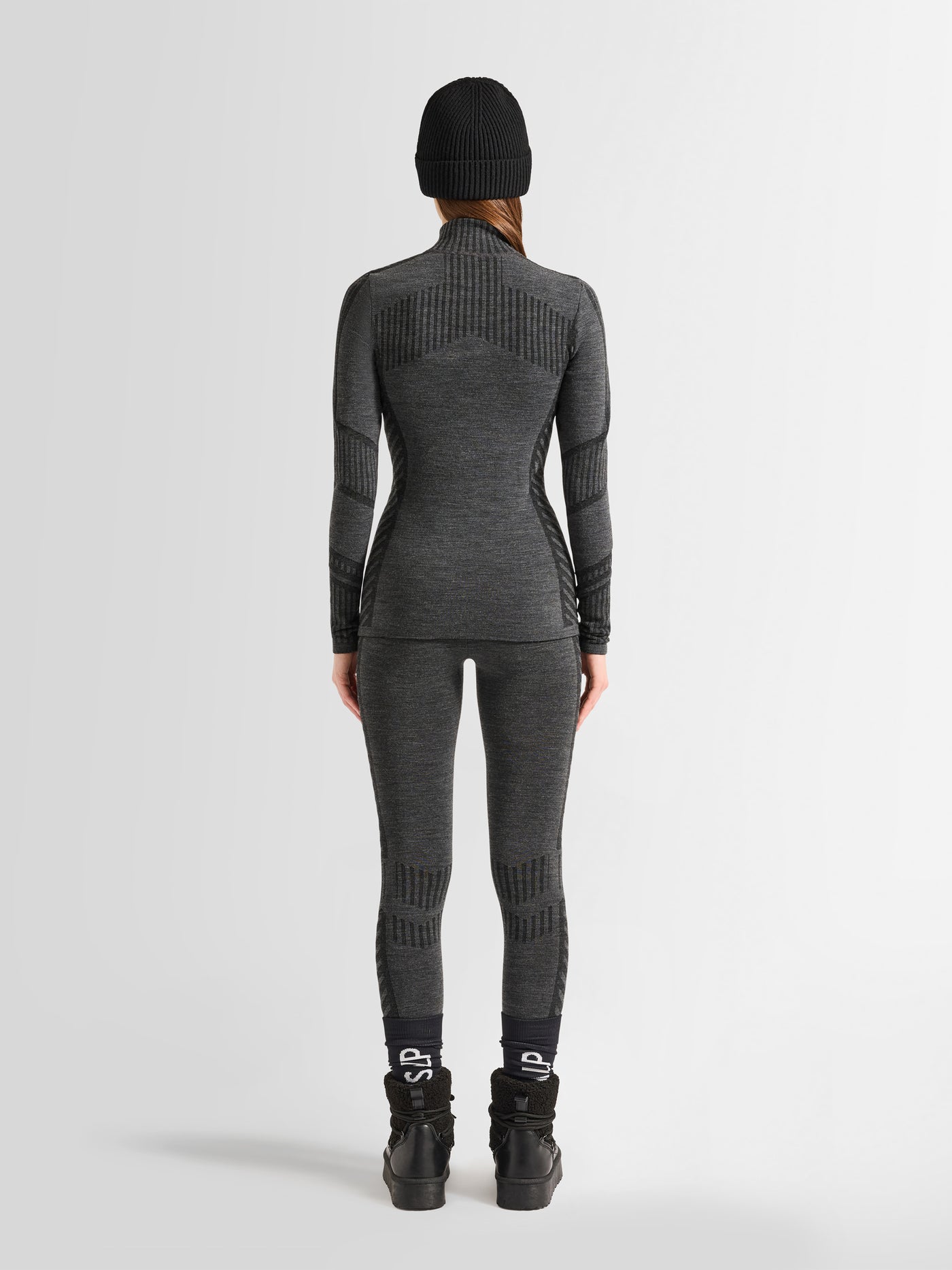 SOUS PULL SEAMA