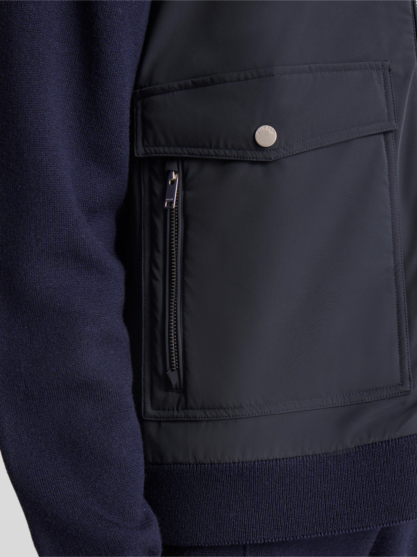 VESTE EPTONA