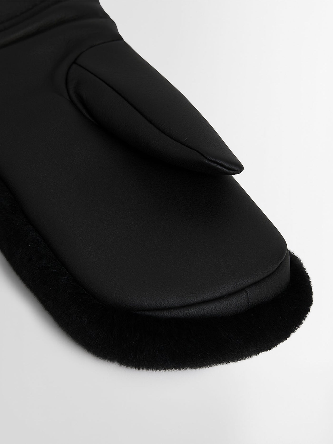 FAKE FUR SKI GLOVES