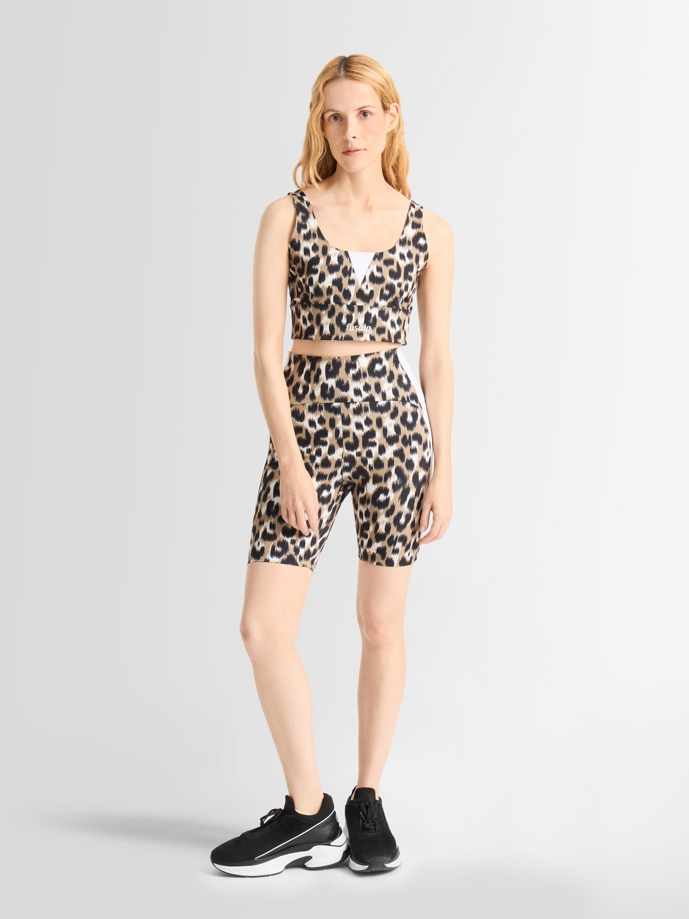 BIARRO LEO SHORT