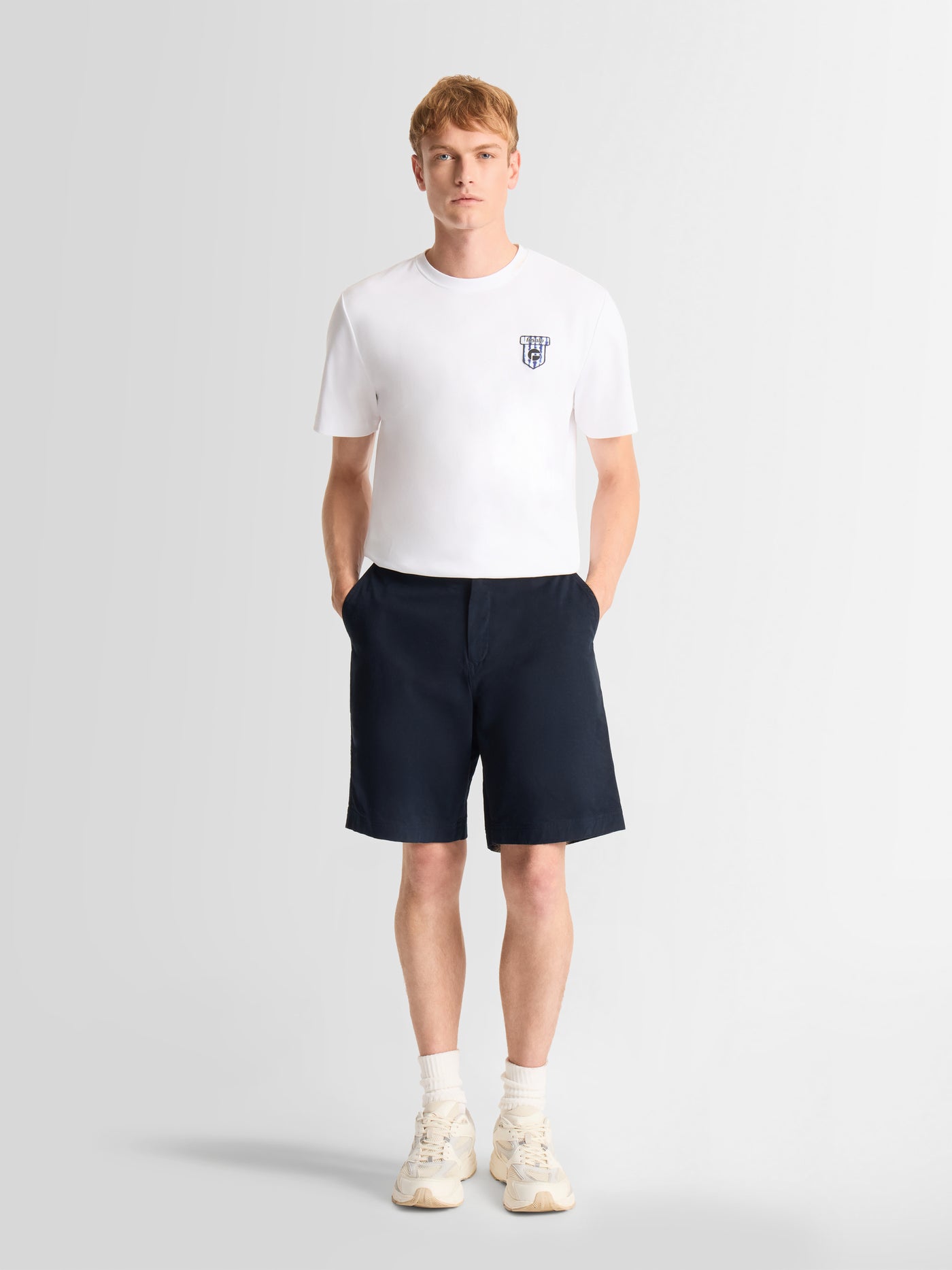 SHORT HOLION