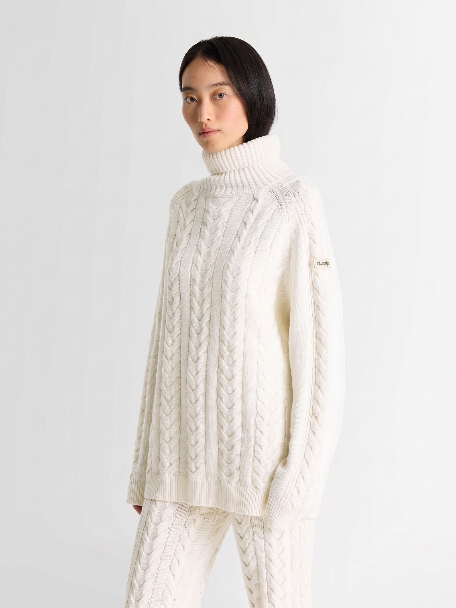 ELWENA SWEATER