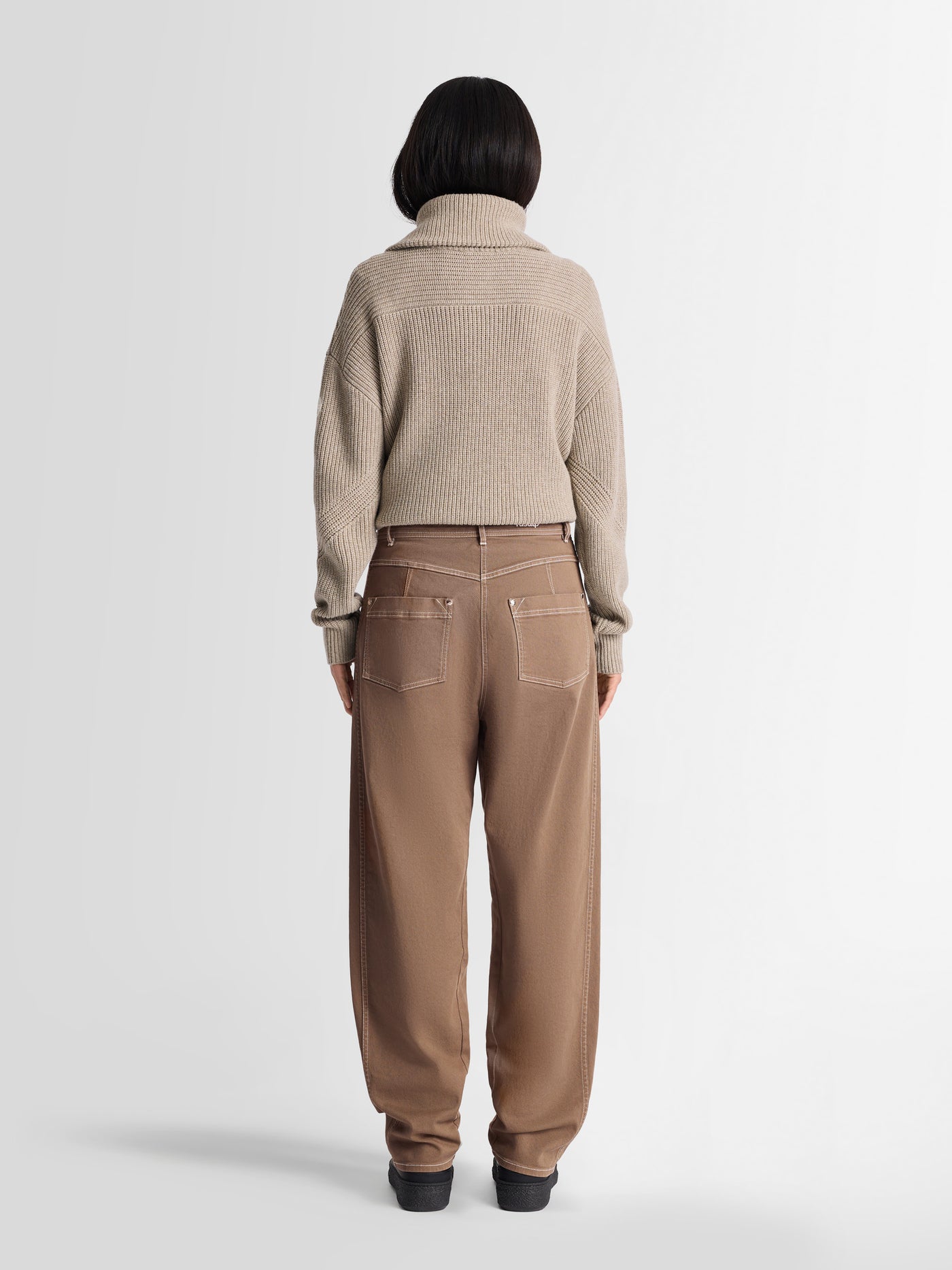 NALVY T PANT