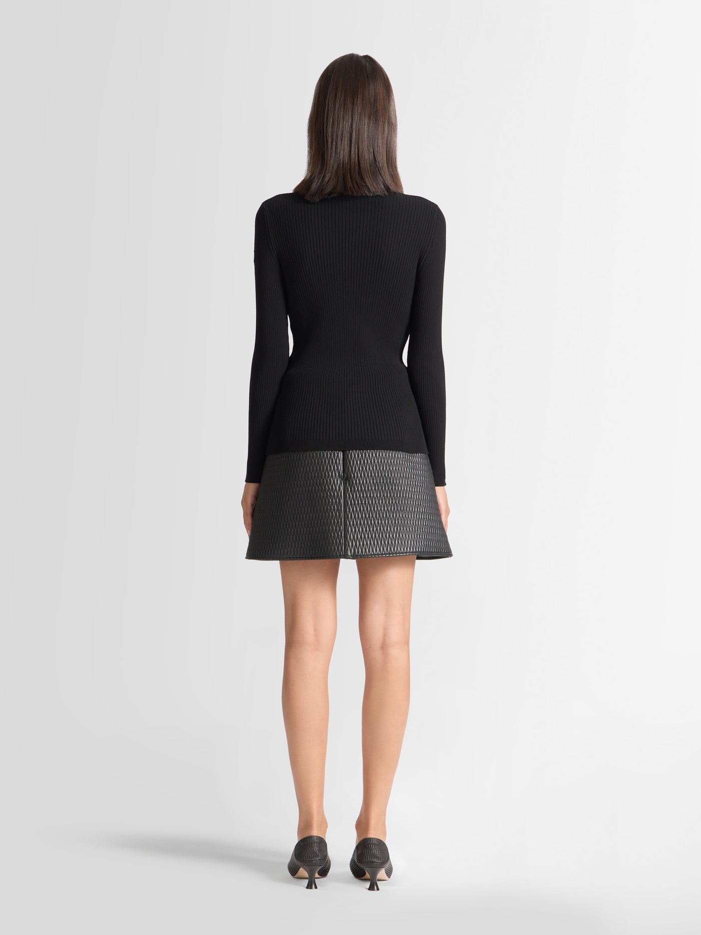PULL ANCELLE