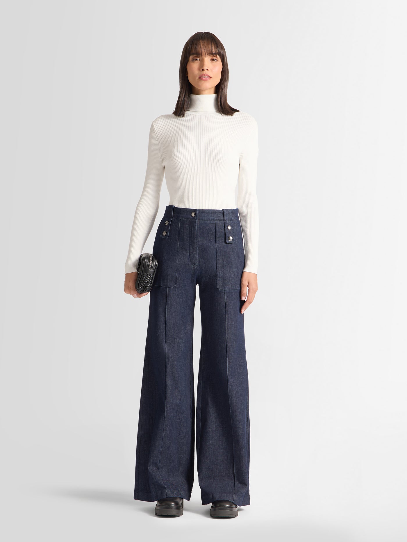 PULL ANCELLE