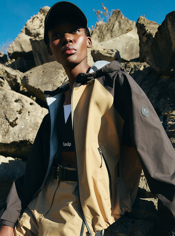 VESTE SYARANE